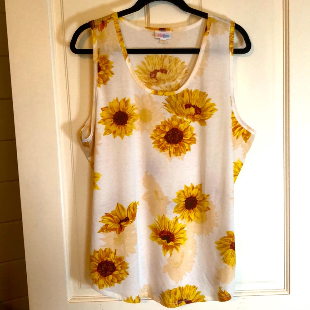 LuLaRoe tank top Please read description